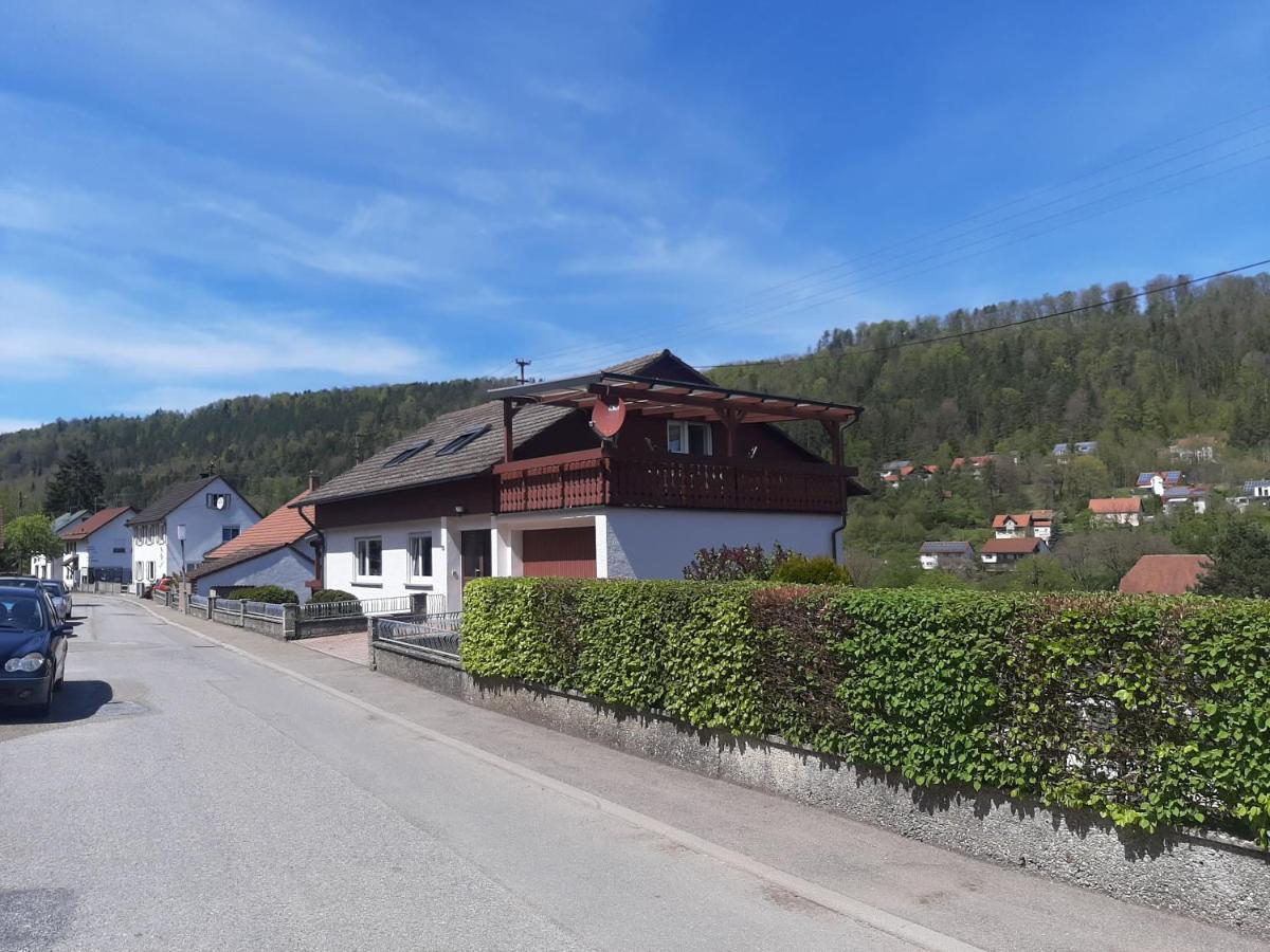 Privates Zimmer In Unterkunft Mit Glatttal Blick In Wasserschloss Nahe Sulz am Neckar Exterior foto